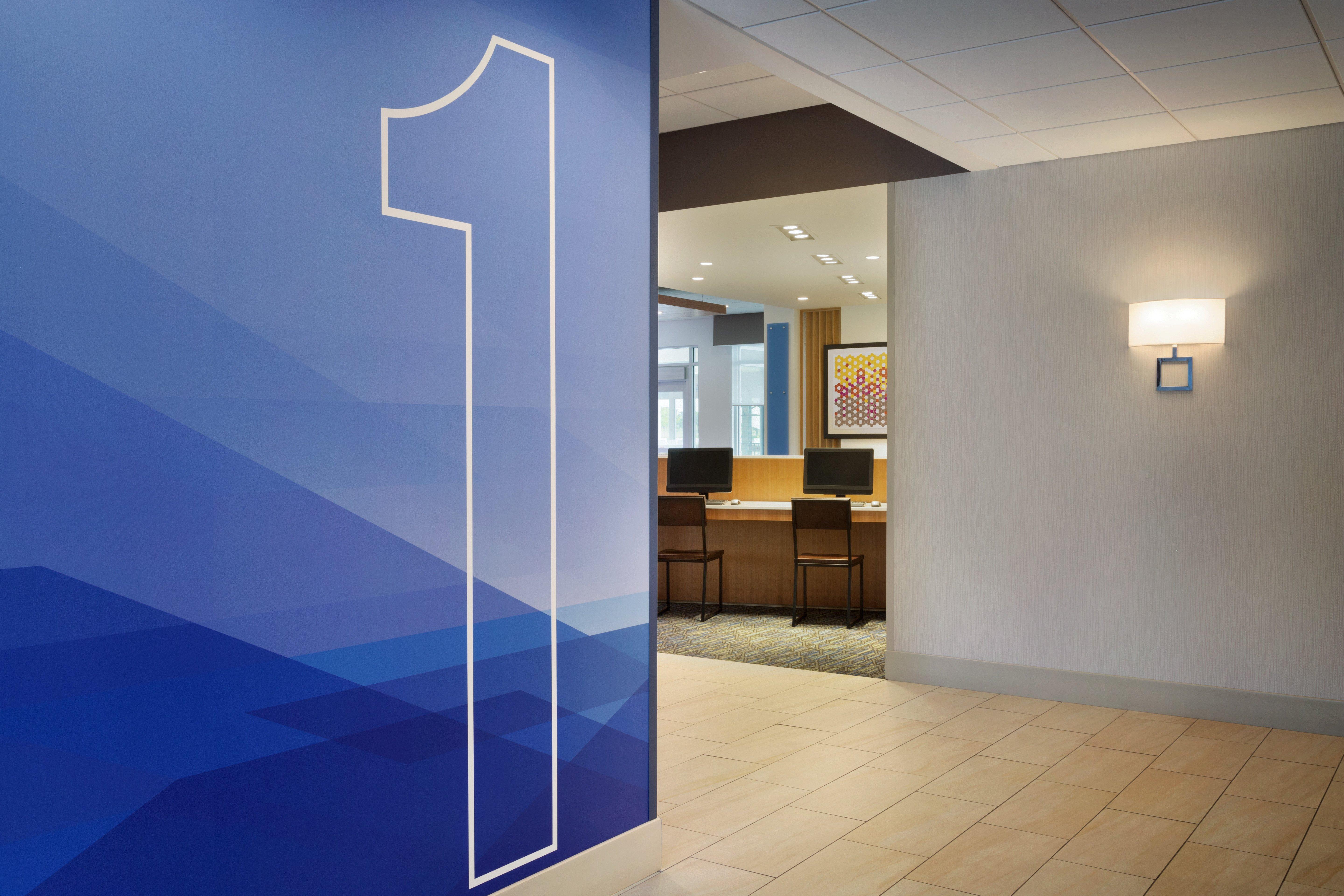 Holiday Inn Express & Suites - Middletown By Ihg Екстериор снимка